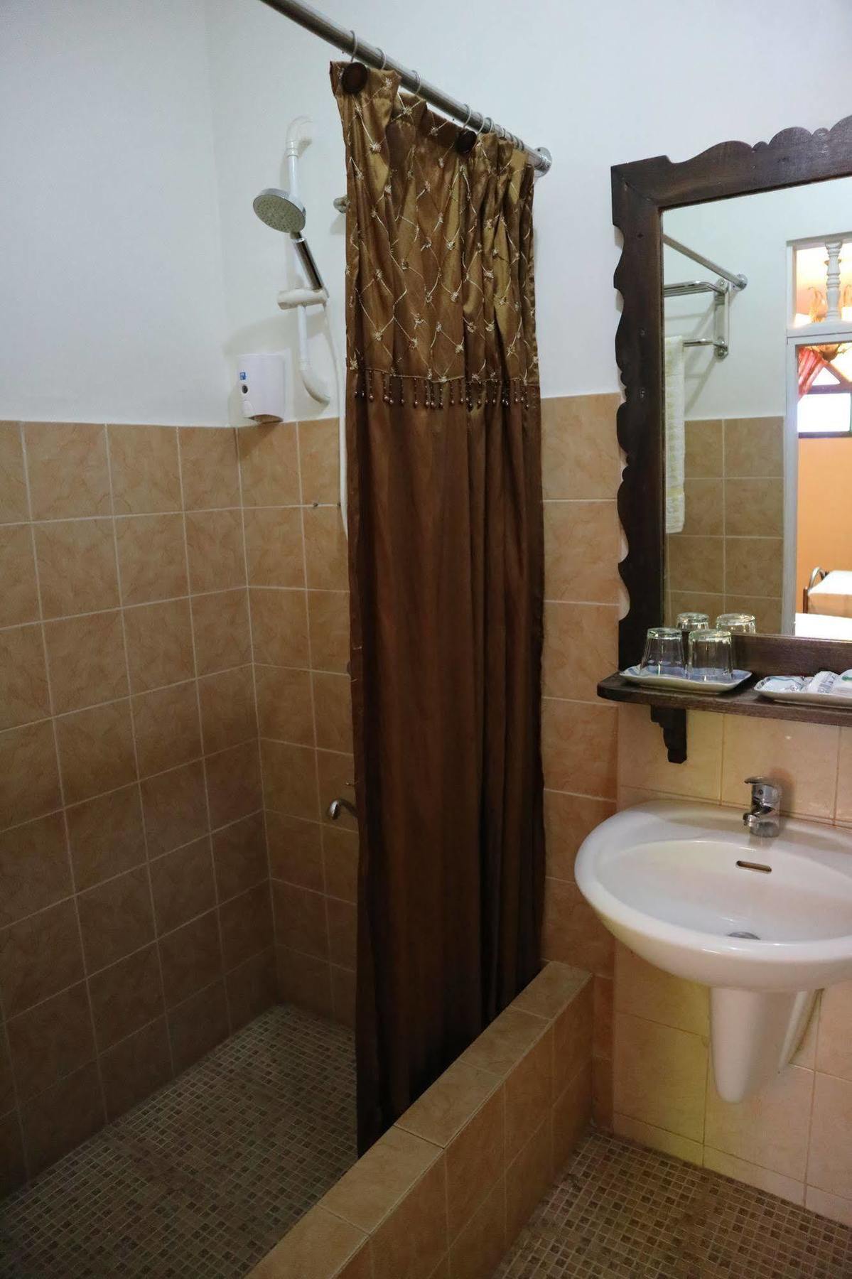 מלון אילוילו Casa La Granja מראה חיצוני תמונה