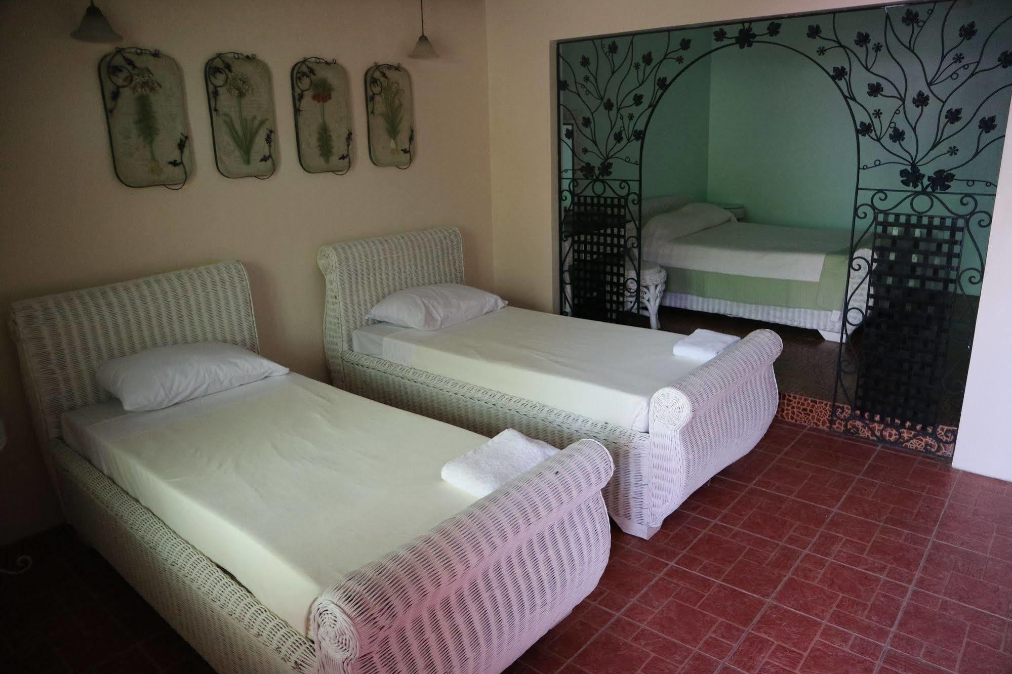 מלון אילוילו Casa La Granja מראה חיצוני תמונה